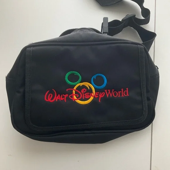 Vintage 1990’s Walt Disney World Black Fanny Pack Mickey Mouse embroidered logo - Picture 5 of 8